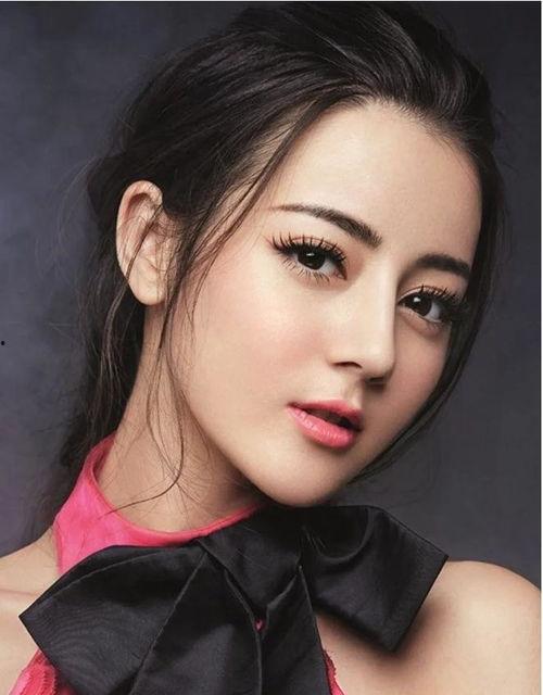 明星黑料网站视频迪丽热巴 独家爆料喜相迎酒店,揭秘明星背后的真实生活